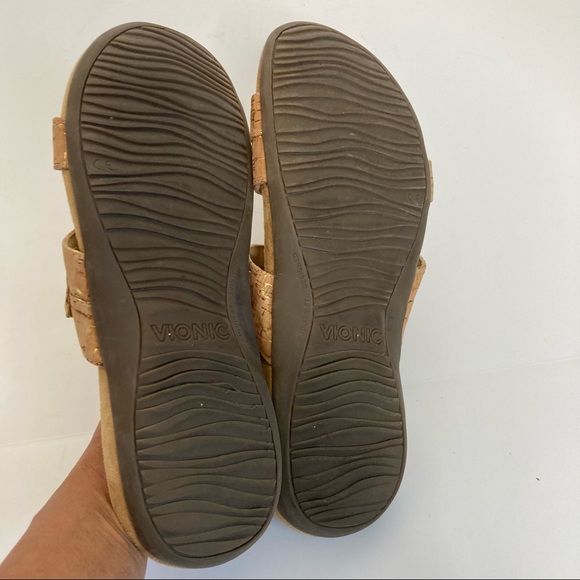 Vionic Skylar Comfort Sandals - Picture 7 of 8